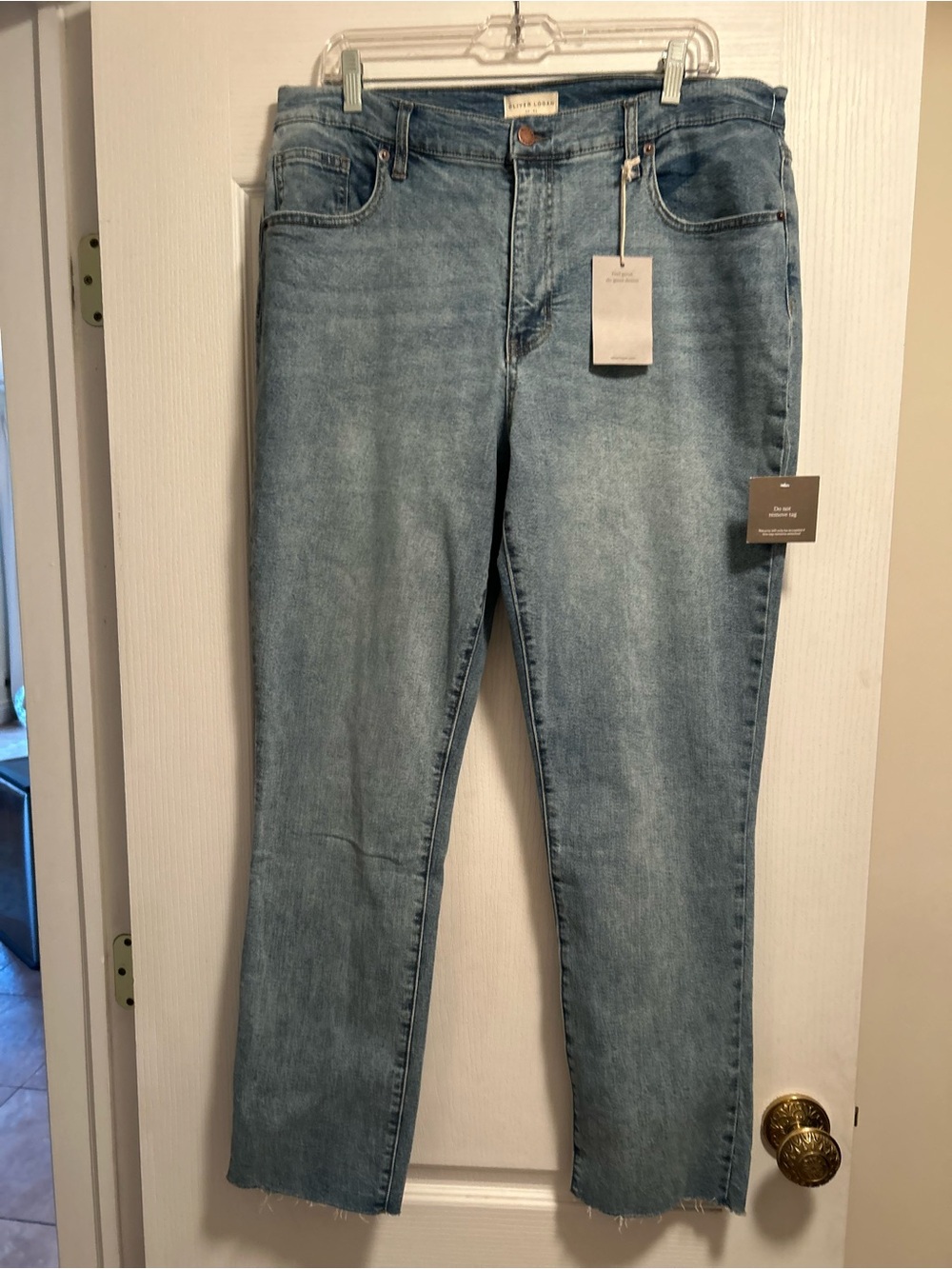 NWT High Rise Straight Leg Oliver Logan Jeans in Faded Light Blue